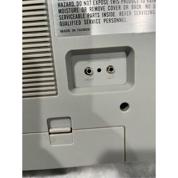 Vintage Symphonic PRC-501 AM/FM Cassette Boombox Radio Recorder - Works - Picture 10 of 10